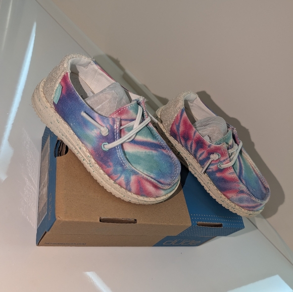Hey Dude Shoes Toddler Heydude Size 8 Poshmark
